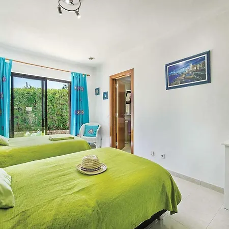 Sleeps 8 Pool Air Con Wifi Gale de Cima